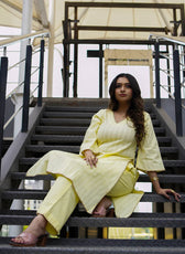 The Blanket Edge High Slit Straight Kurta