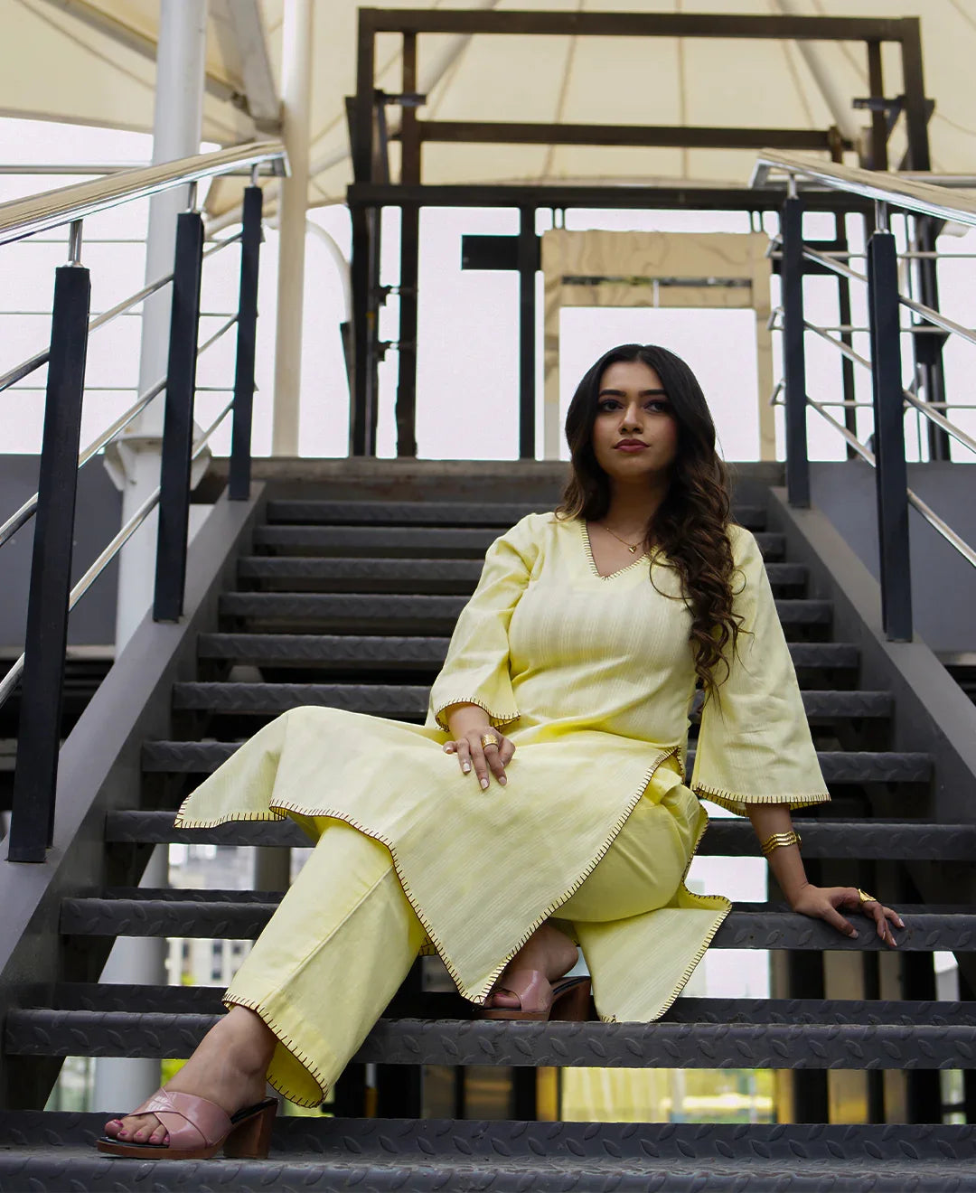 The Blanket Edge High Slit Straight Kurta