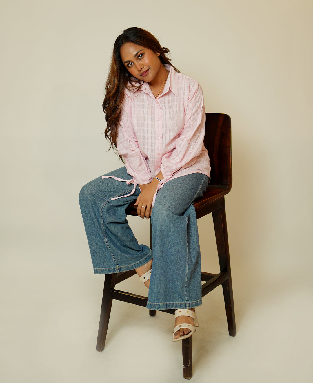 The Subtle Statement (Self Pattern Loose Fit with ballon Sleeve Shirt)