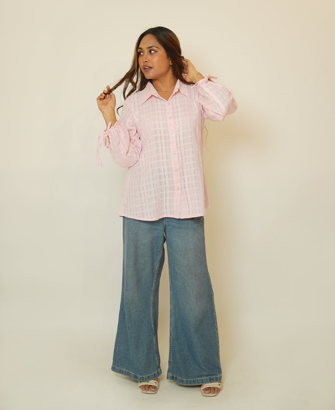 The Subtle Statement (Self Pattern Loose Fit with ballon Sleeve Shirt)