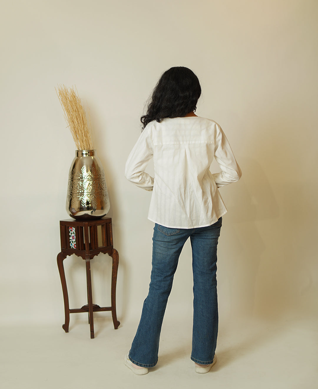 The Edge Cut (Self Line Cotton V Neck Shape with Edge Cut on Double Breasted Button Shirt)