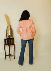 The Edge Cut – Women’s Edge-Cut Double-Breasted Cotton Shirt