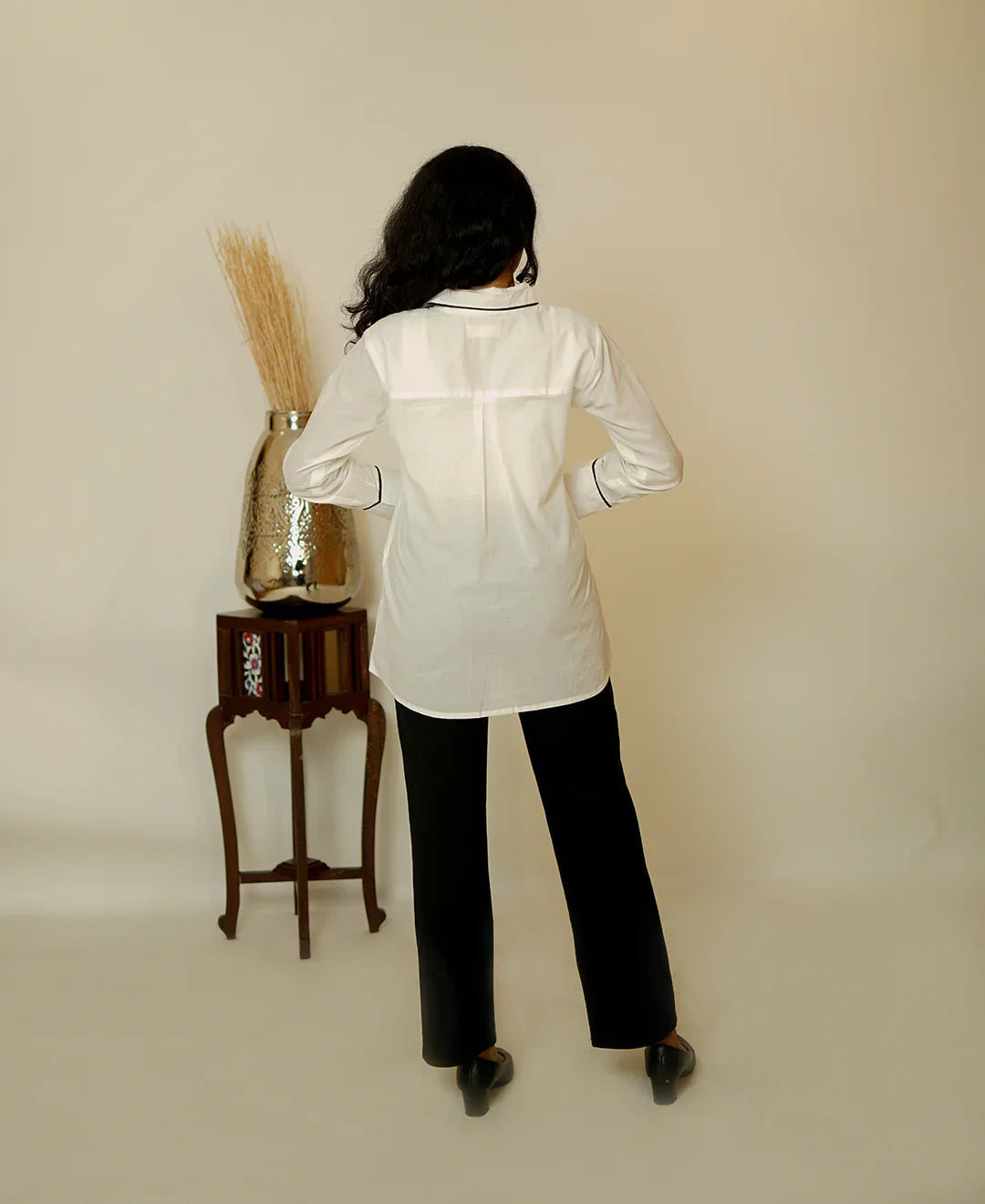 The Contrast Line – Pure Cambridge Cotton Contrast Ripping Shirt for Women