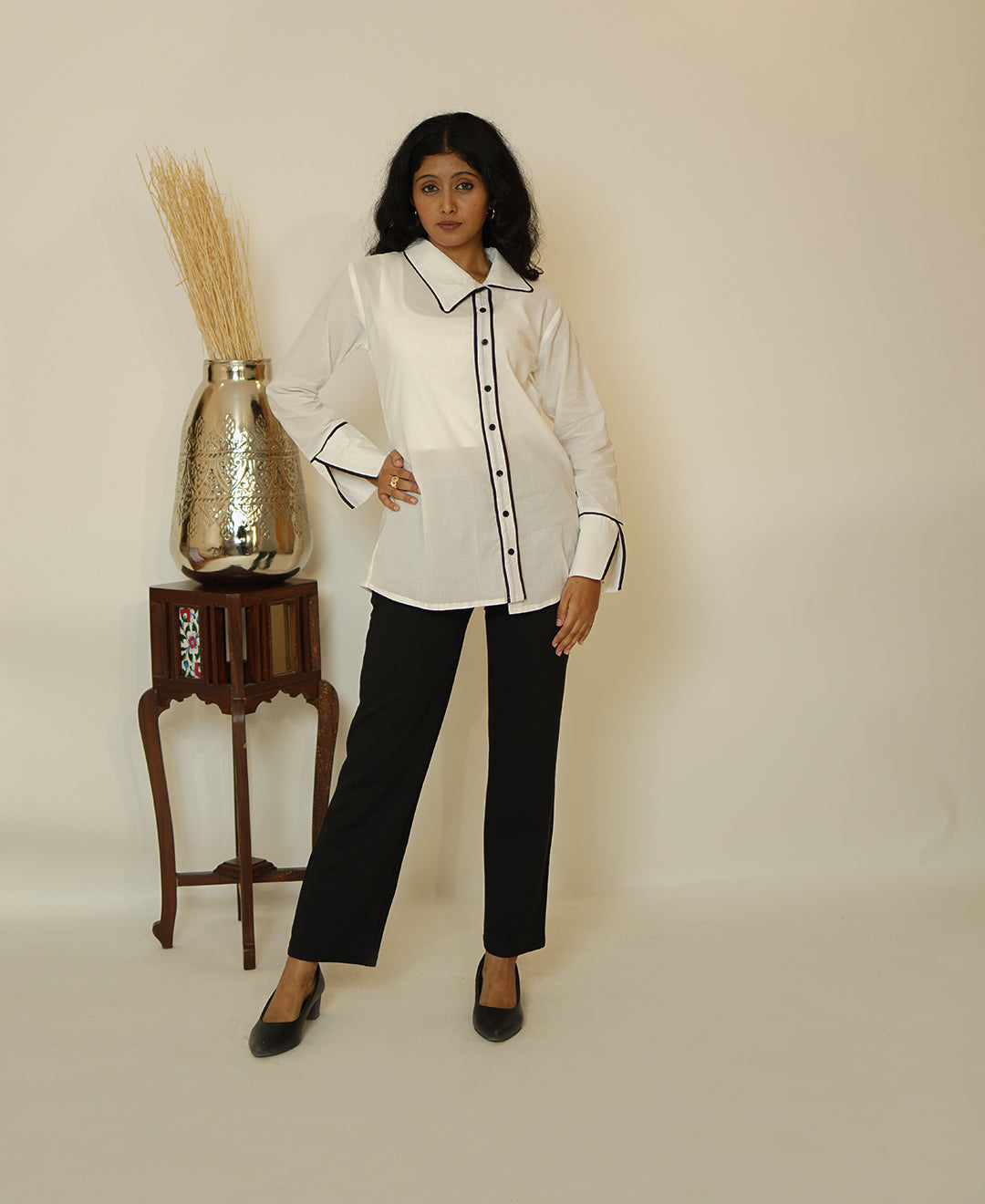 The Contrast Line (Pure Cambridge Cotton Based Contrast Ripping Shirt)