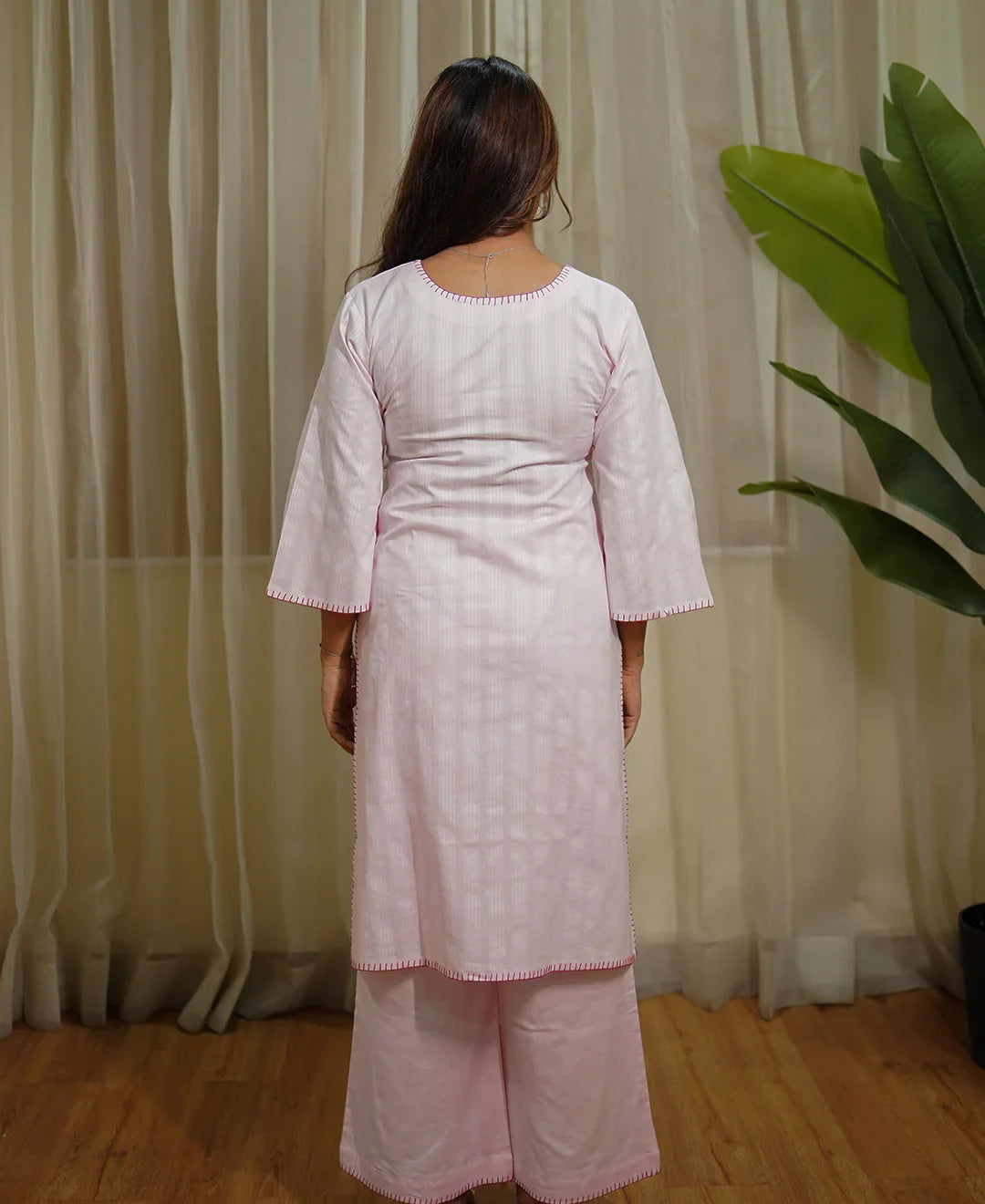 The Blanket Edge High Slit Straight Kurta