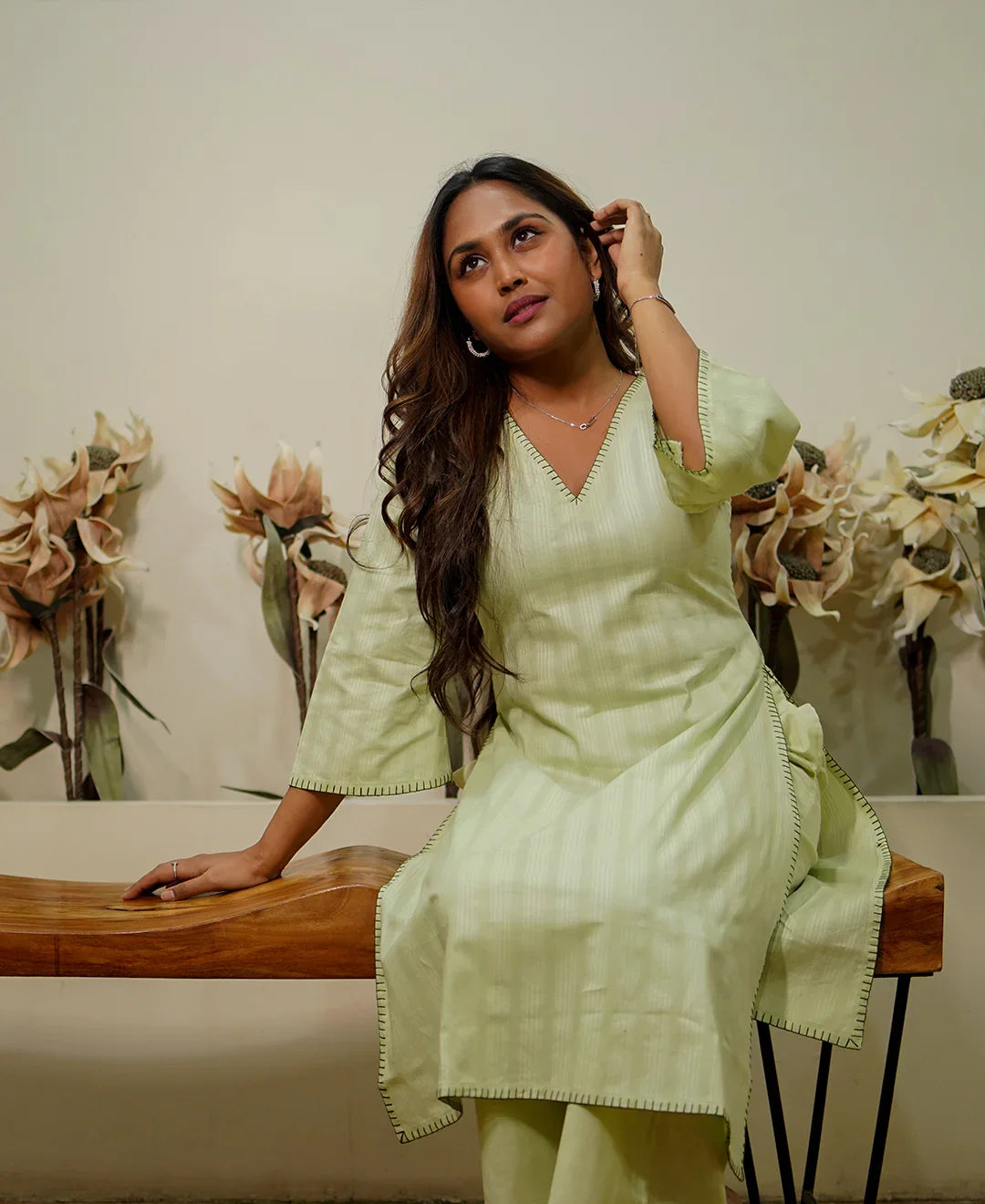 The Blanket Edge High Slit Straight Kurta