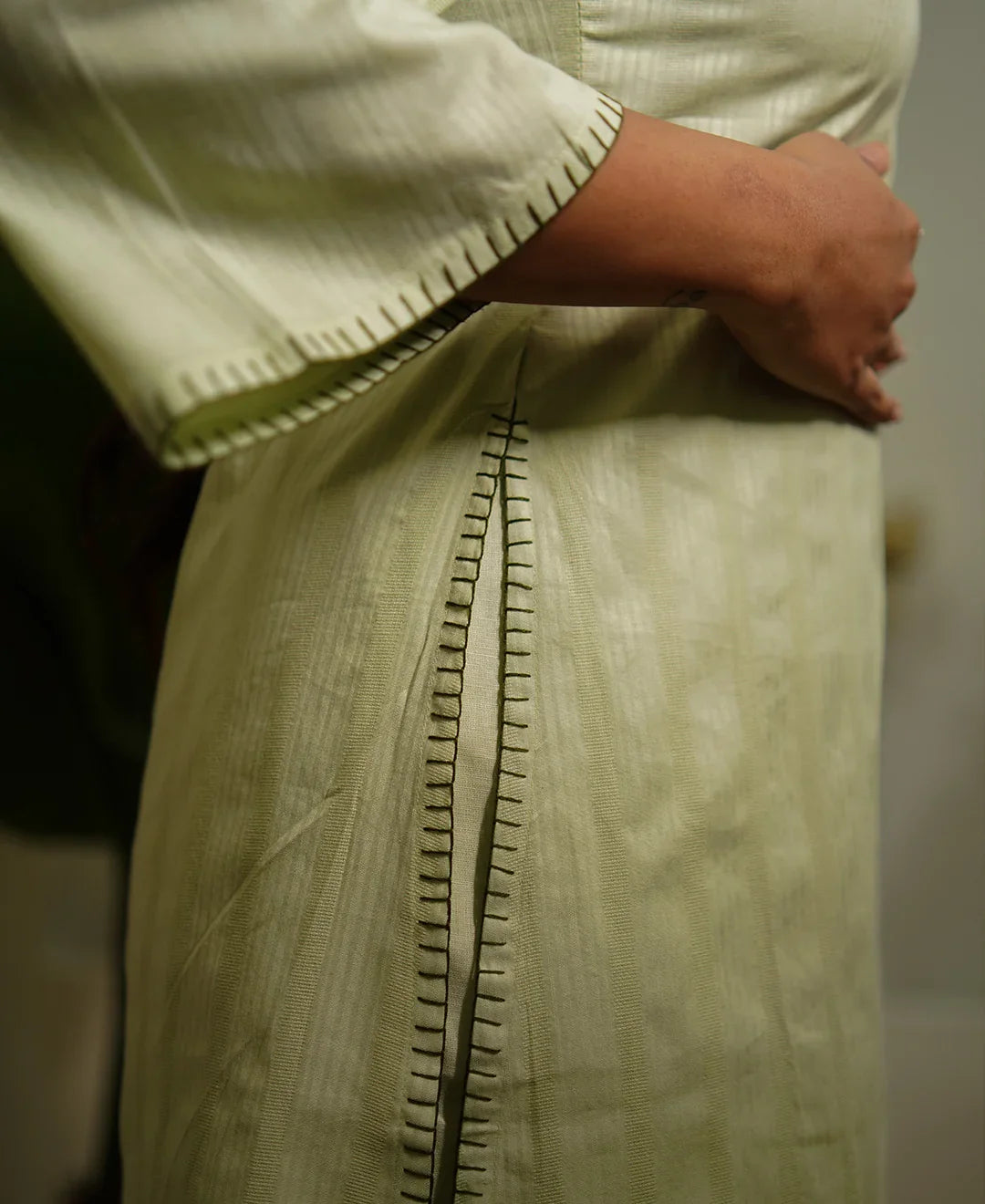 The Blanket Edge High Slit Straight Kurta