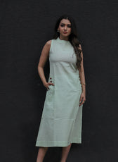 The Relaxed Fit – A-Line Dress