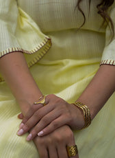 The Blanket Edge High Slit Straight Kurta