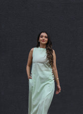 The Relaxed Fit – A-Line Dress