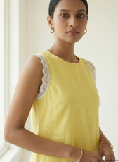 Sunny Lace Classic Dress
